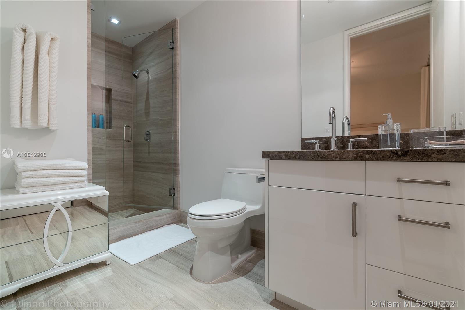 Mansions at Acqualina - Residential