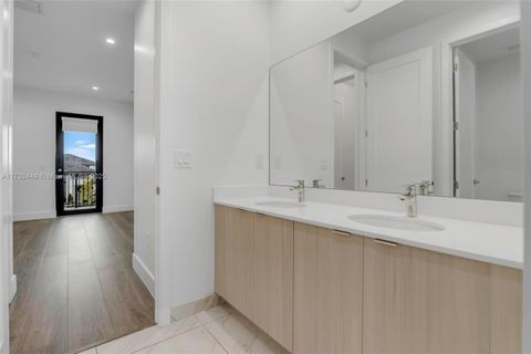 listing image 52
