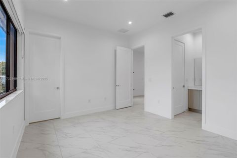 listing image 43