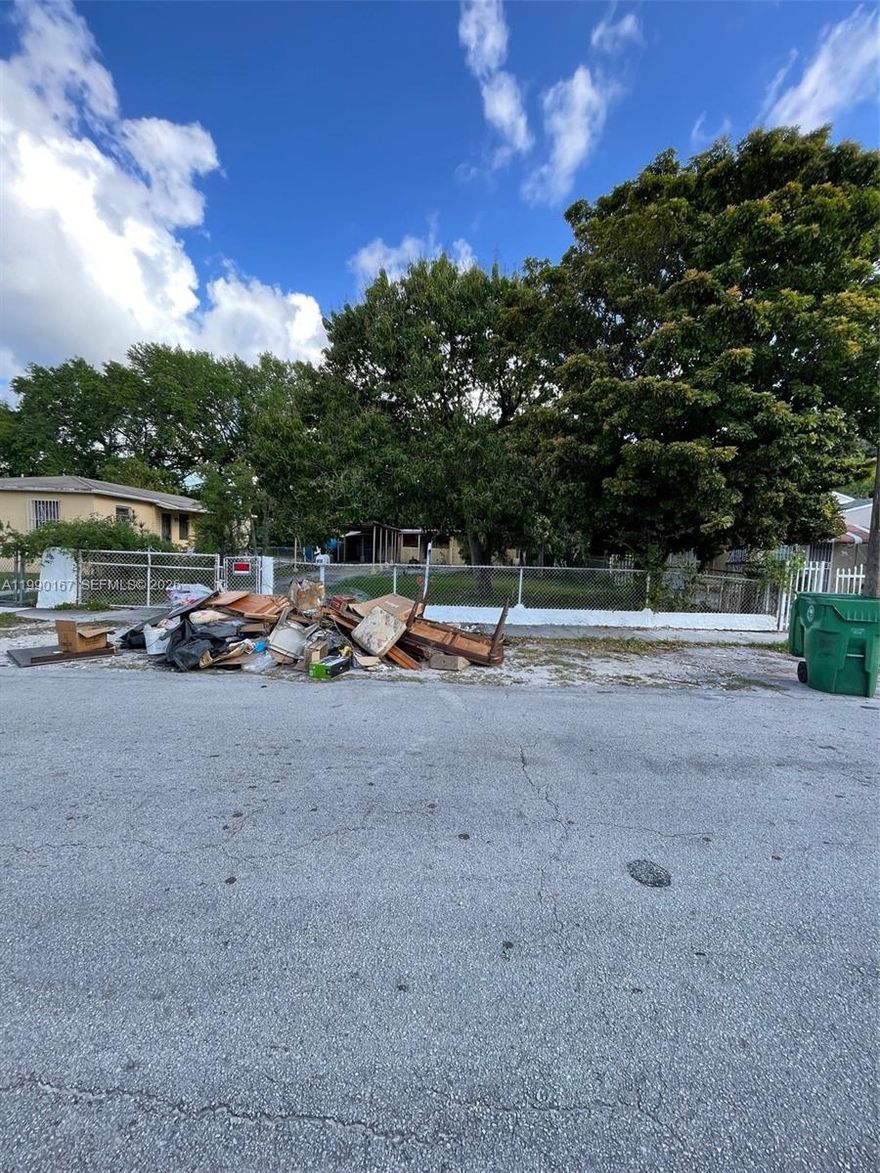 This is a prime 6,500 sq/ft "Development Lot", located in the desirable Buena Vista & Design District area of the City of Miami. Great opportunity for builders, investors, and developers. The existing structure 2bdrms 1bthrm is functional but in much need of repairs. The property is bean Sold As Is. Great Location, minutes from Wynwood, Design District, Midtown, and easy access to I-95, Downtown Miami, and Miami Beach. A lot of on going development in the area, ideal for new construction or redevelopment. Or, fixup the structure and rent it. Easy to show CALL LISTING AGENT.