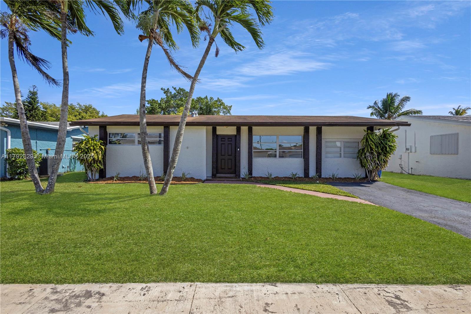 Property for Sale at 11450 Nw 45th Pl, Sunrise, Miami-Dade County, Florida - Bedrooms: 3 
Bathrooms: 1  - $525,000