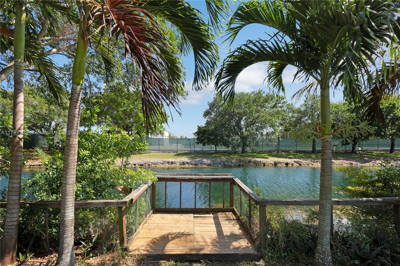 SUNRISE GOLF VLG SEC 24 - Residential