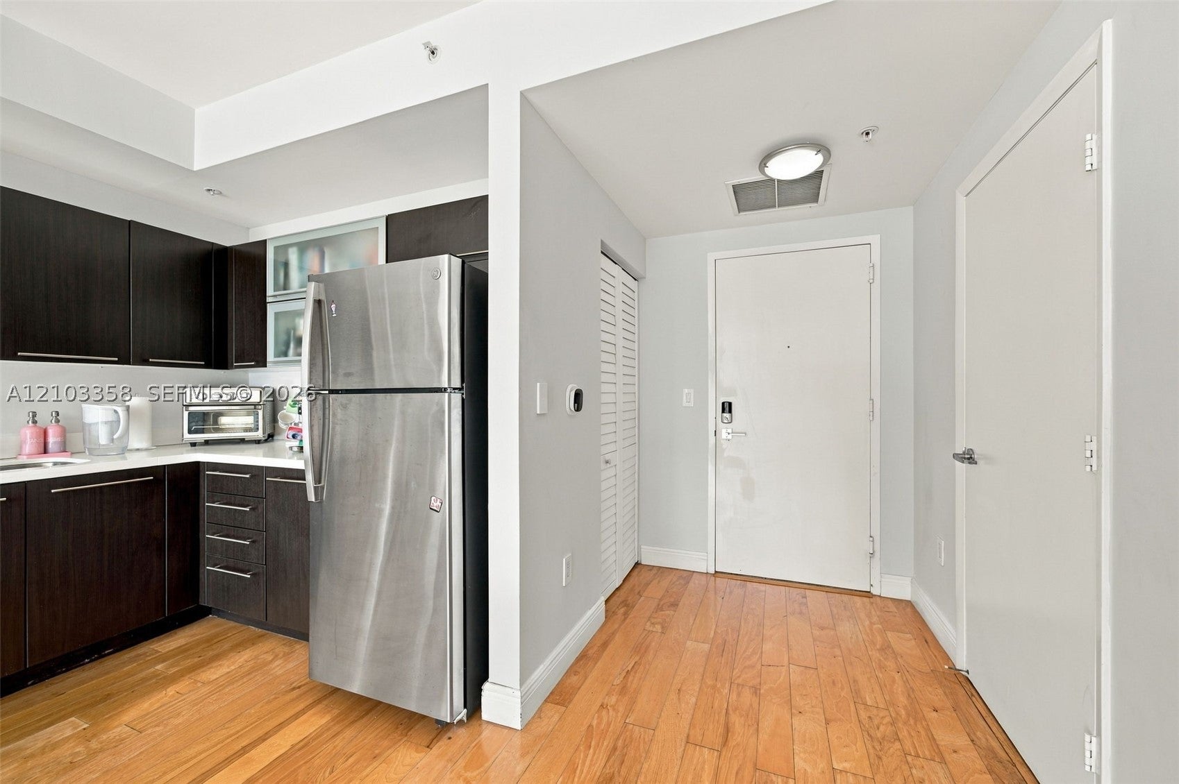 90 SW 3rd St 2014