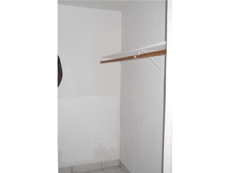 PARADISE GARDENS INC COND - Residential Lease