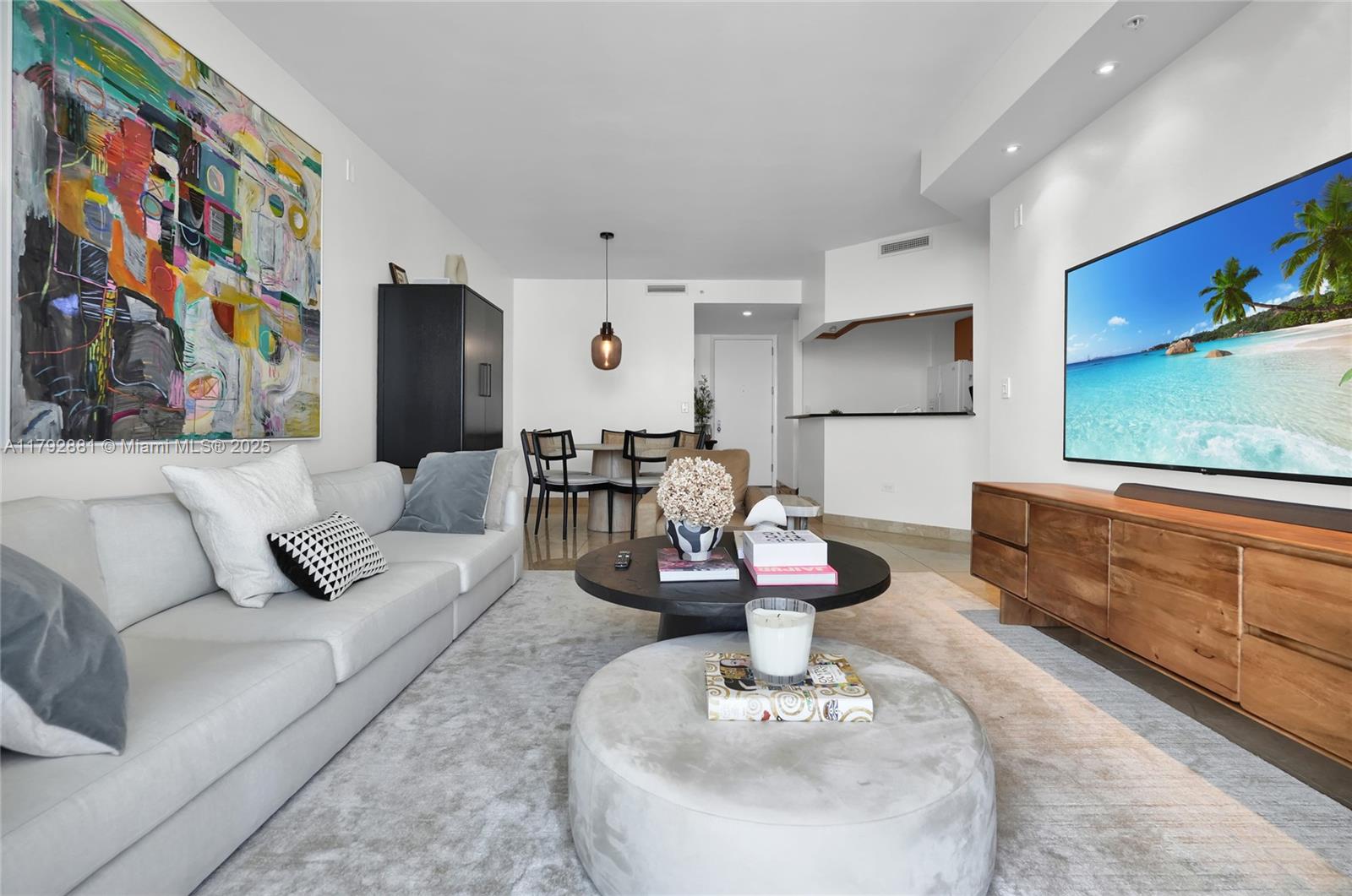 COURTS BRICKELL KEY CONDO - Residential Lease