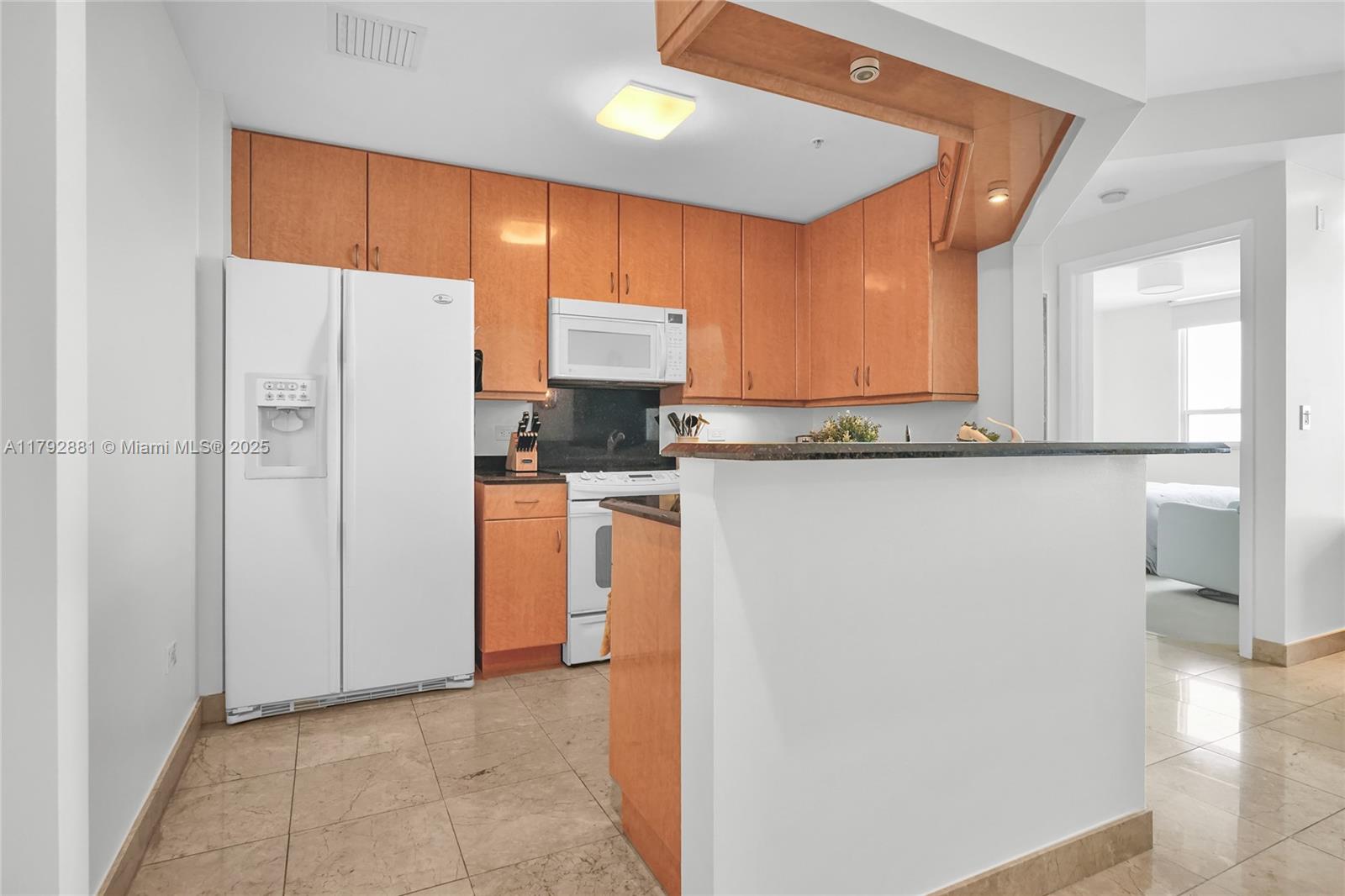 COURTS BRICKELL KEY CONDO - Residential Lease