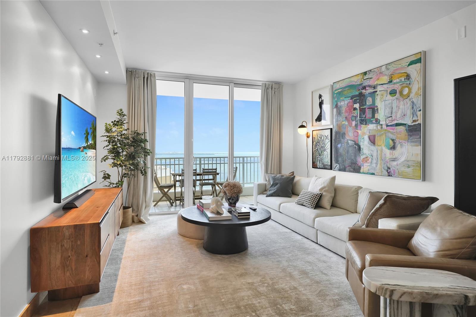 COURTS BRICKELL KEY CONDO - Residential Lease