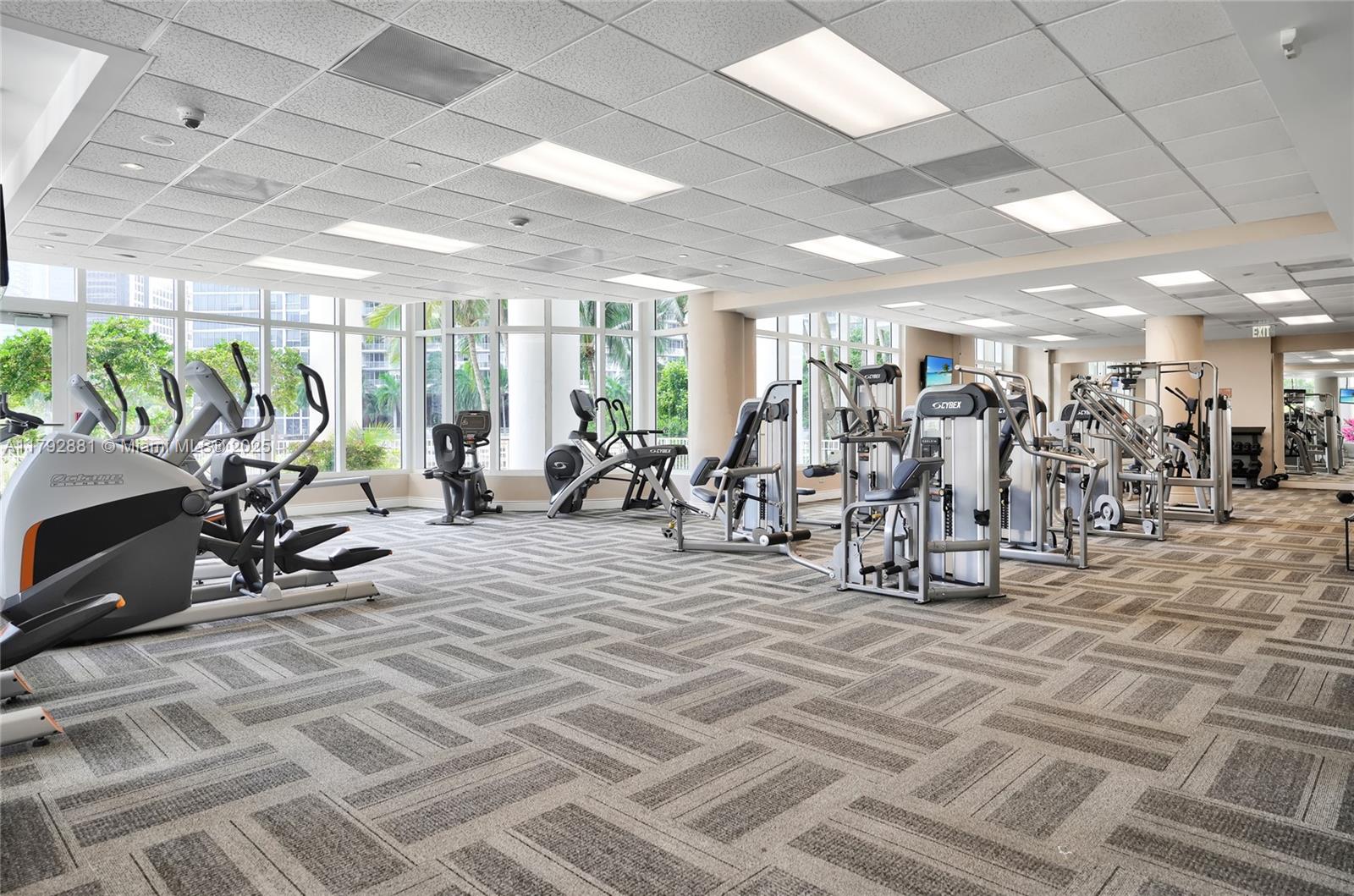 COURTS BRICKELL KEY CONDO - Residential Lease
