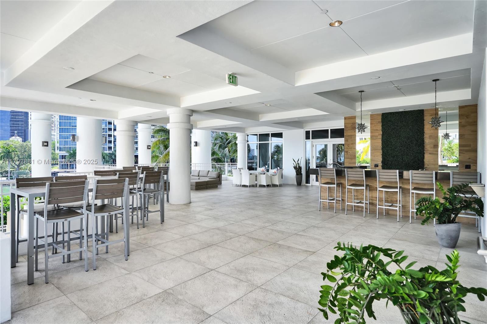 COURTS BRICKELL KEY CONDO - Residential Lease