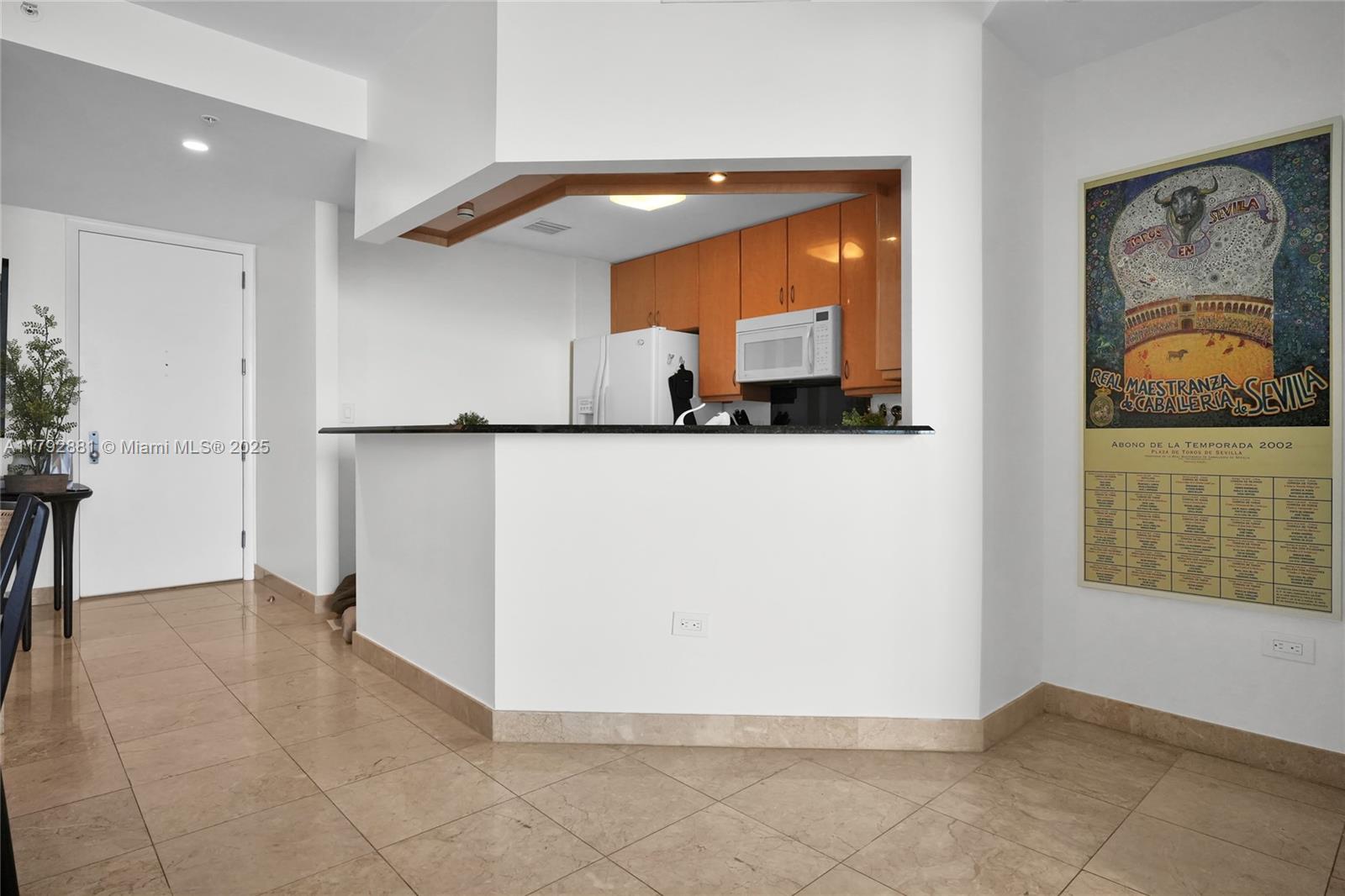 COURTS BRICKELL KEY CONDO - Residential Lease