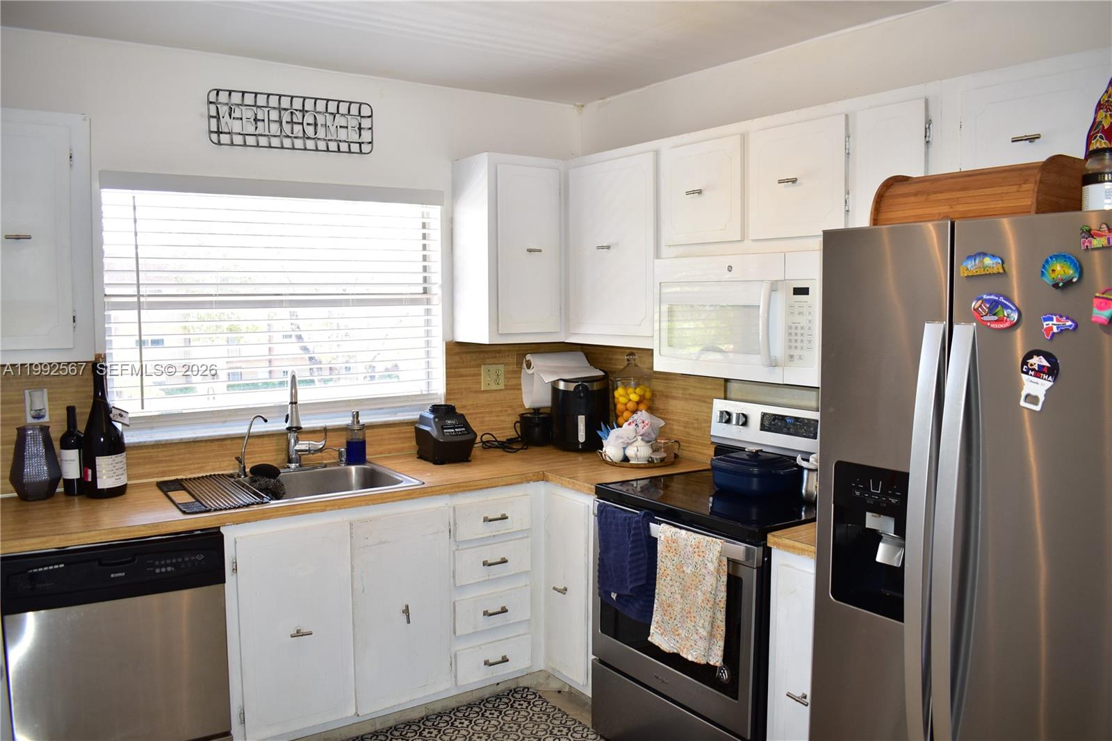 SUNRISE LAKES 86 CONDO - Residential