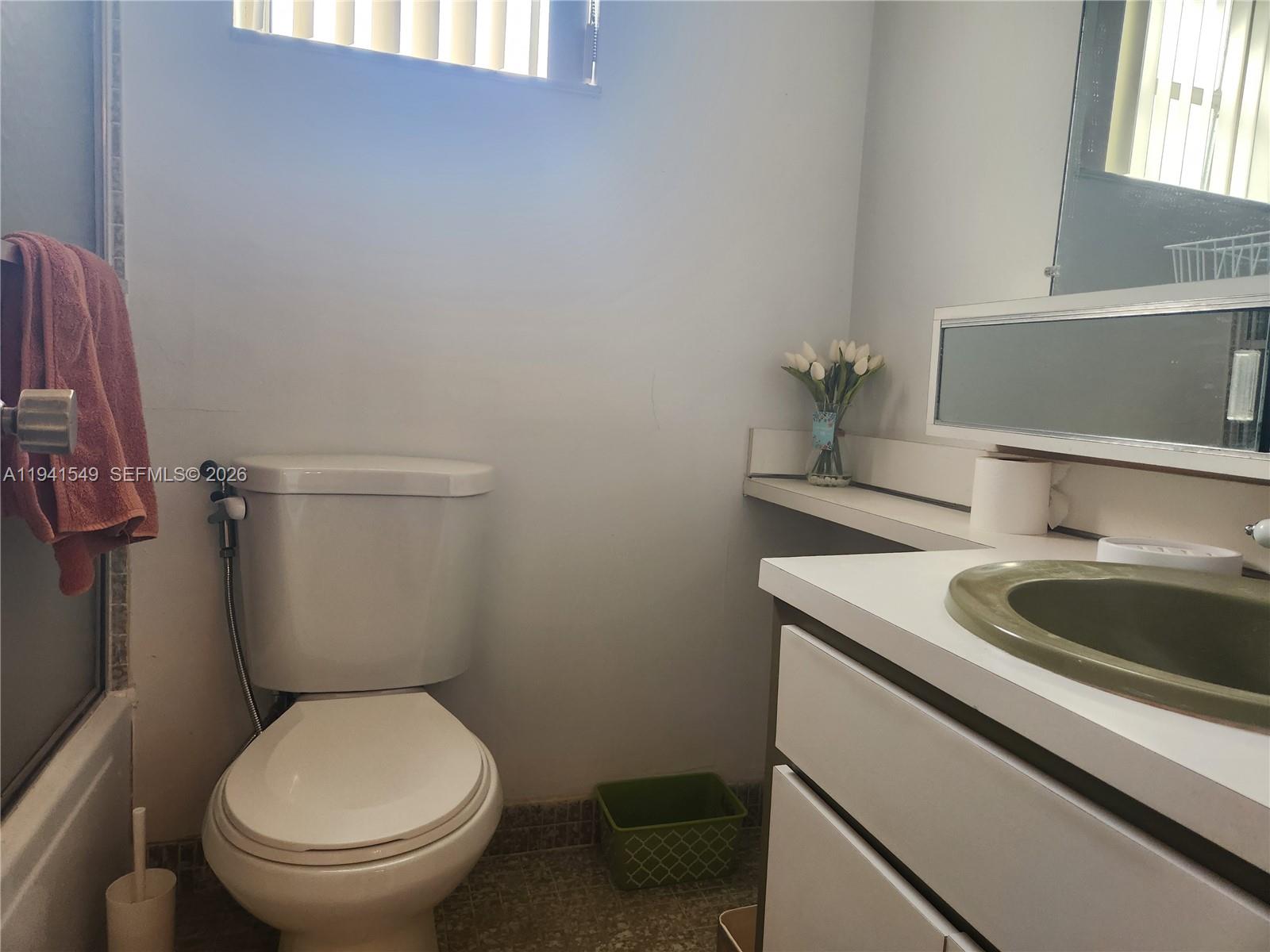 WESTCHESTER LUXURY CONDO - Residential Lease