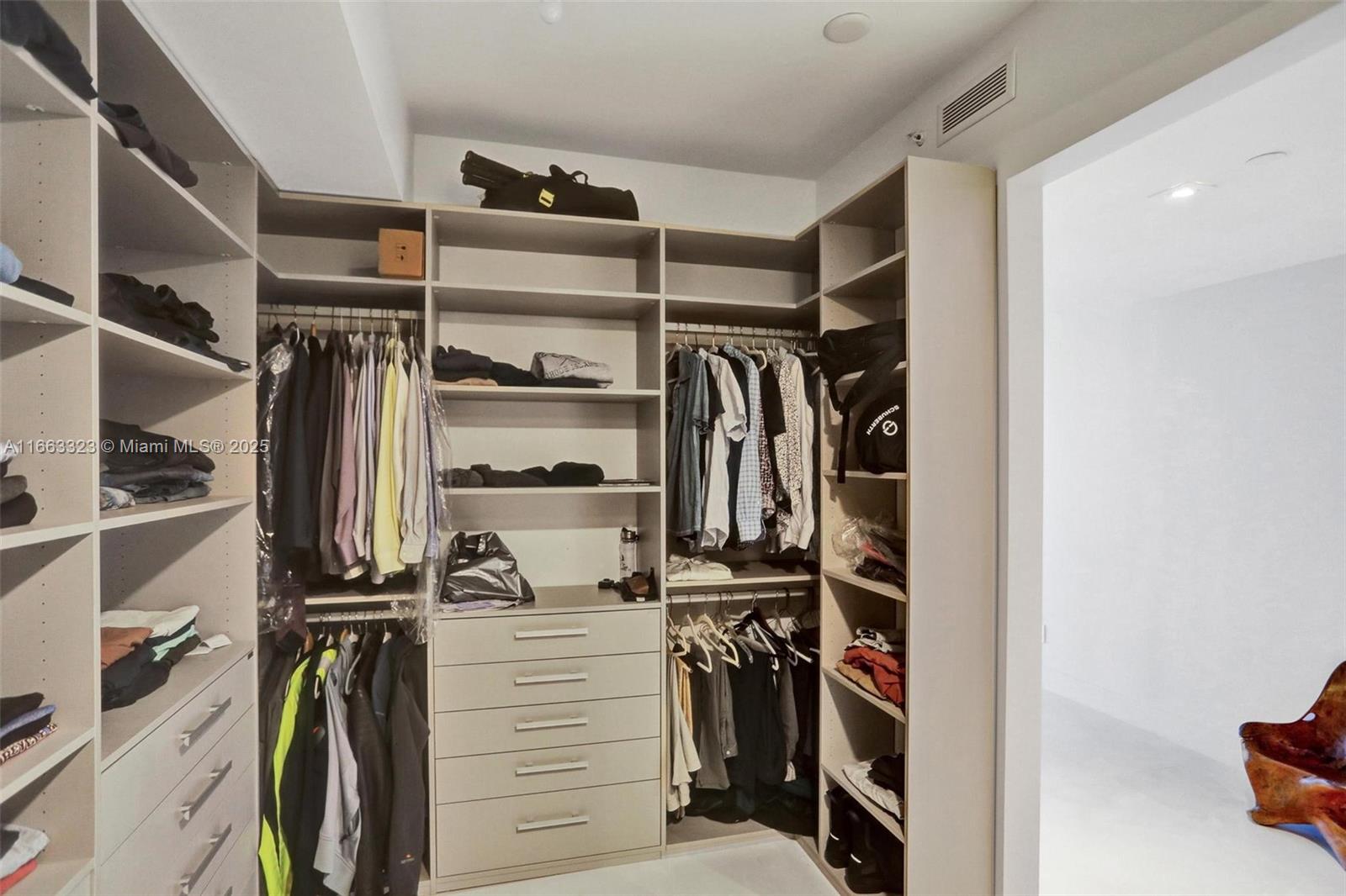 ATLANTIC I AT THE POINT C - Residential