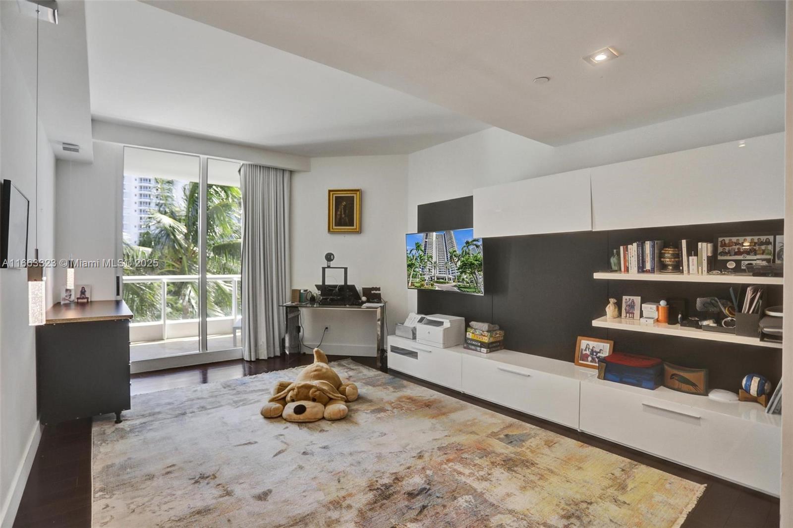 ATLANTIC I AT THE POINT C - Residential