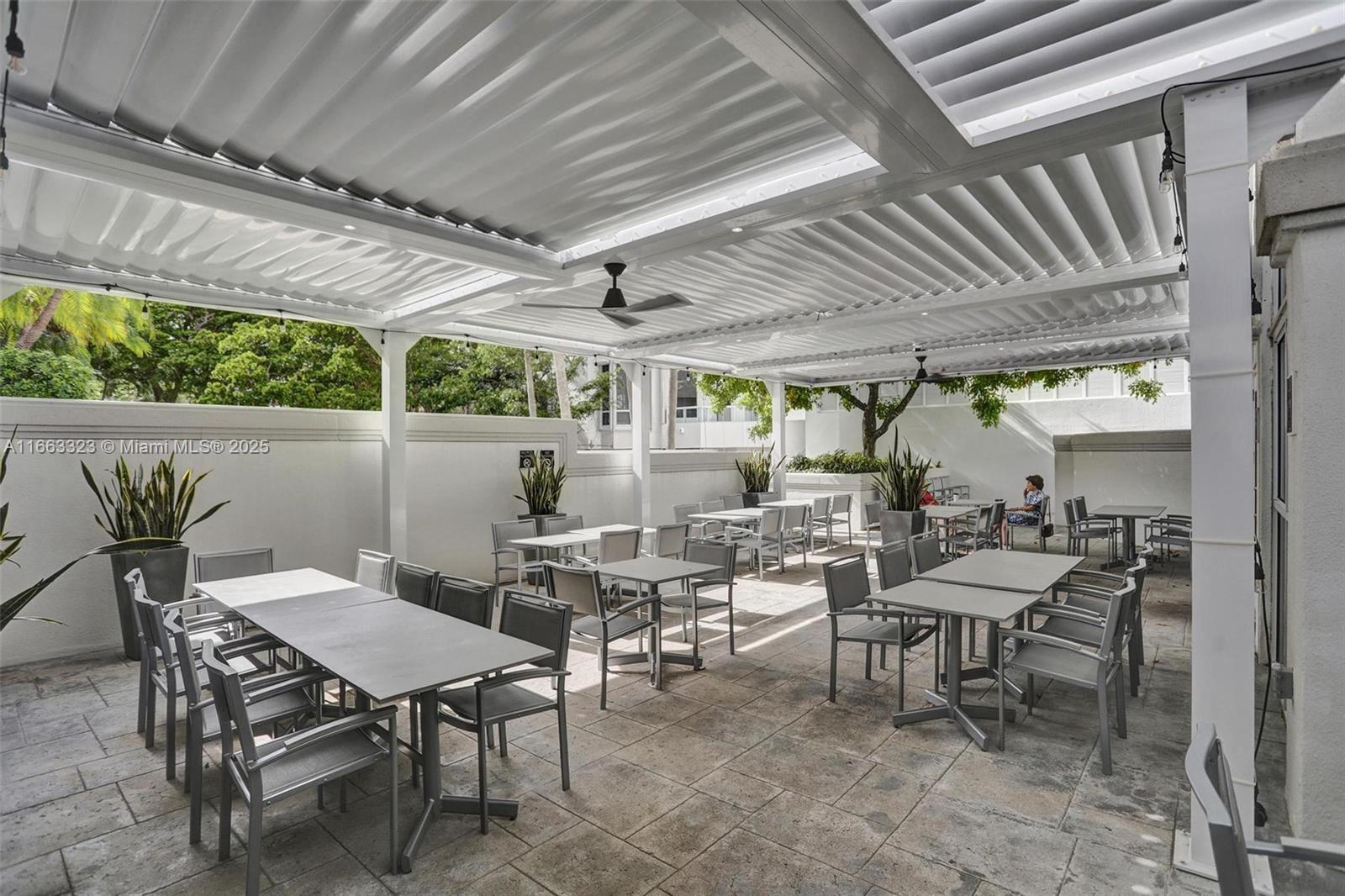 ATLANTIC I AT THE POINT C - Residential