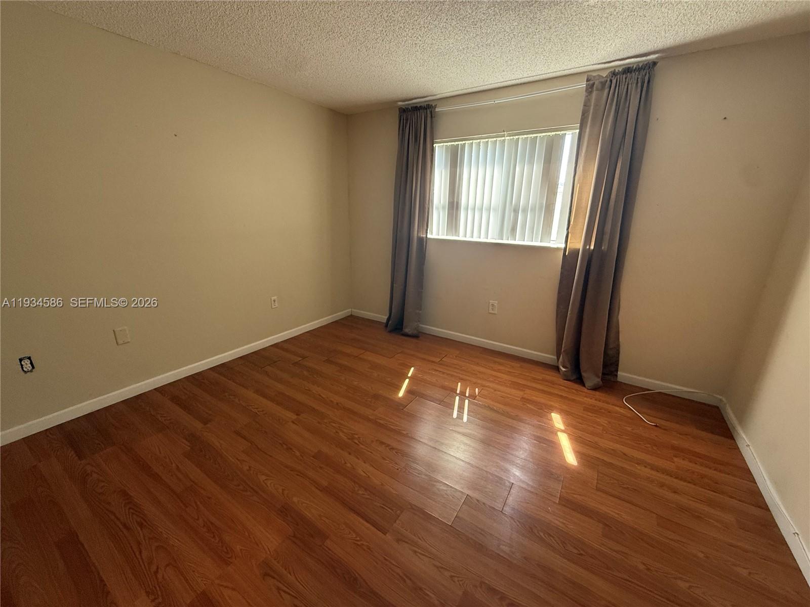 SUNRISE LAKES 36 CONDO - Residential