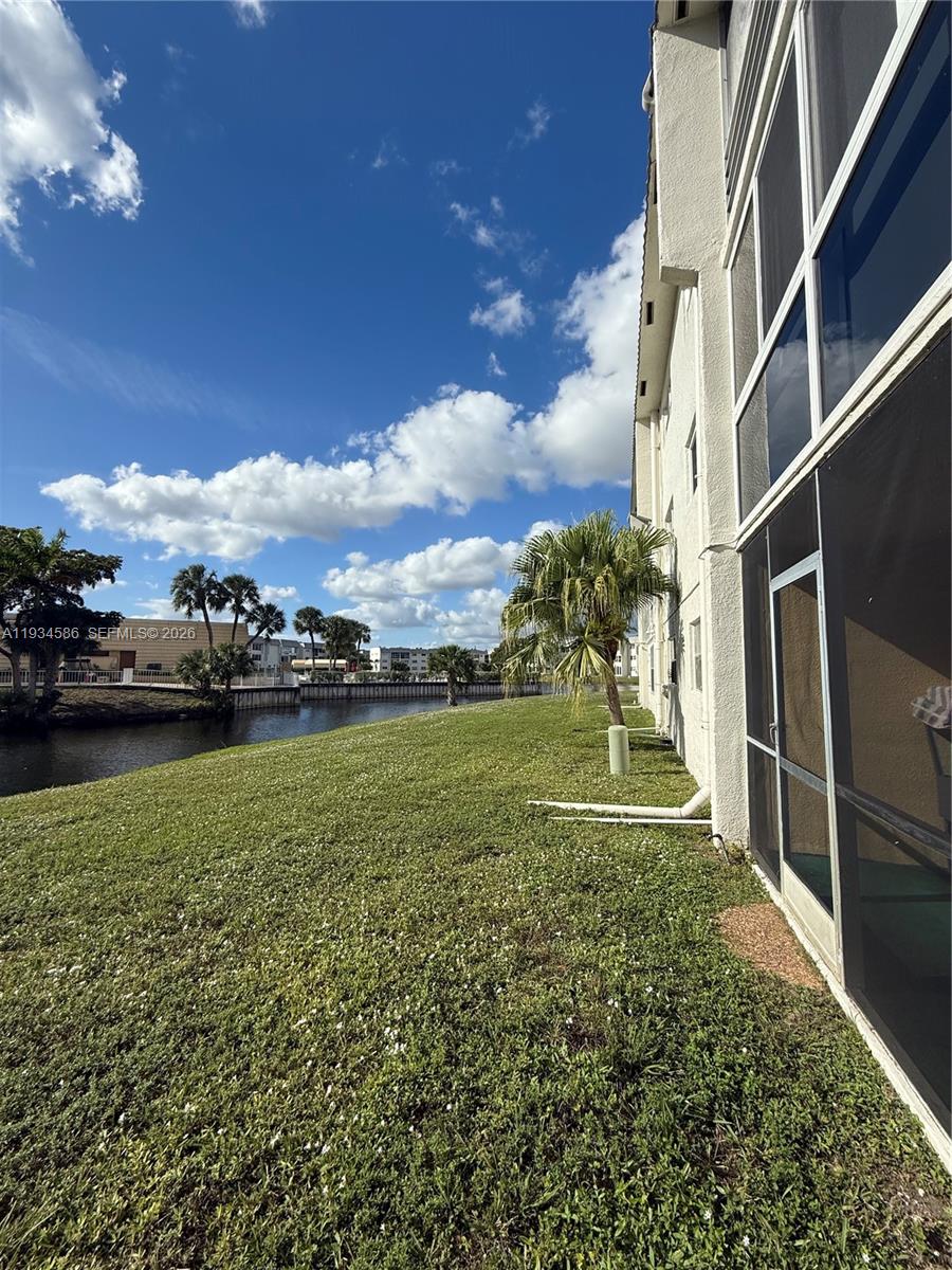 SUNRISE LAKES 36 CONDO - Residential