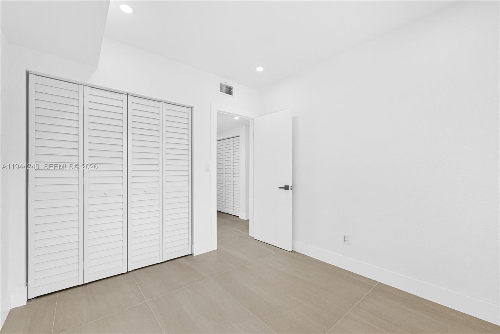 FLEETWOOD GARDENS SEC 1 - Residential