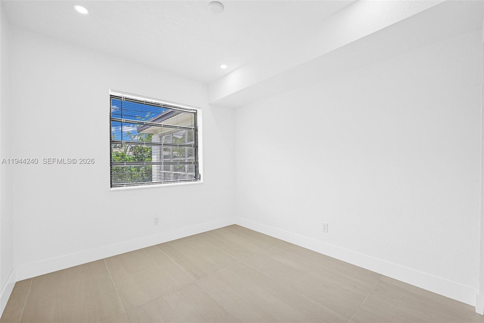 FLEETWOOD GARDENS SEC 1 - Residential