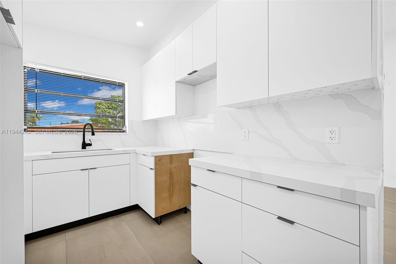 FLEETWOOD GARDENS SEC 1 - Residential