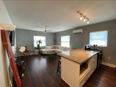 274 NW 32nd St 5 Miami FL 33127