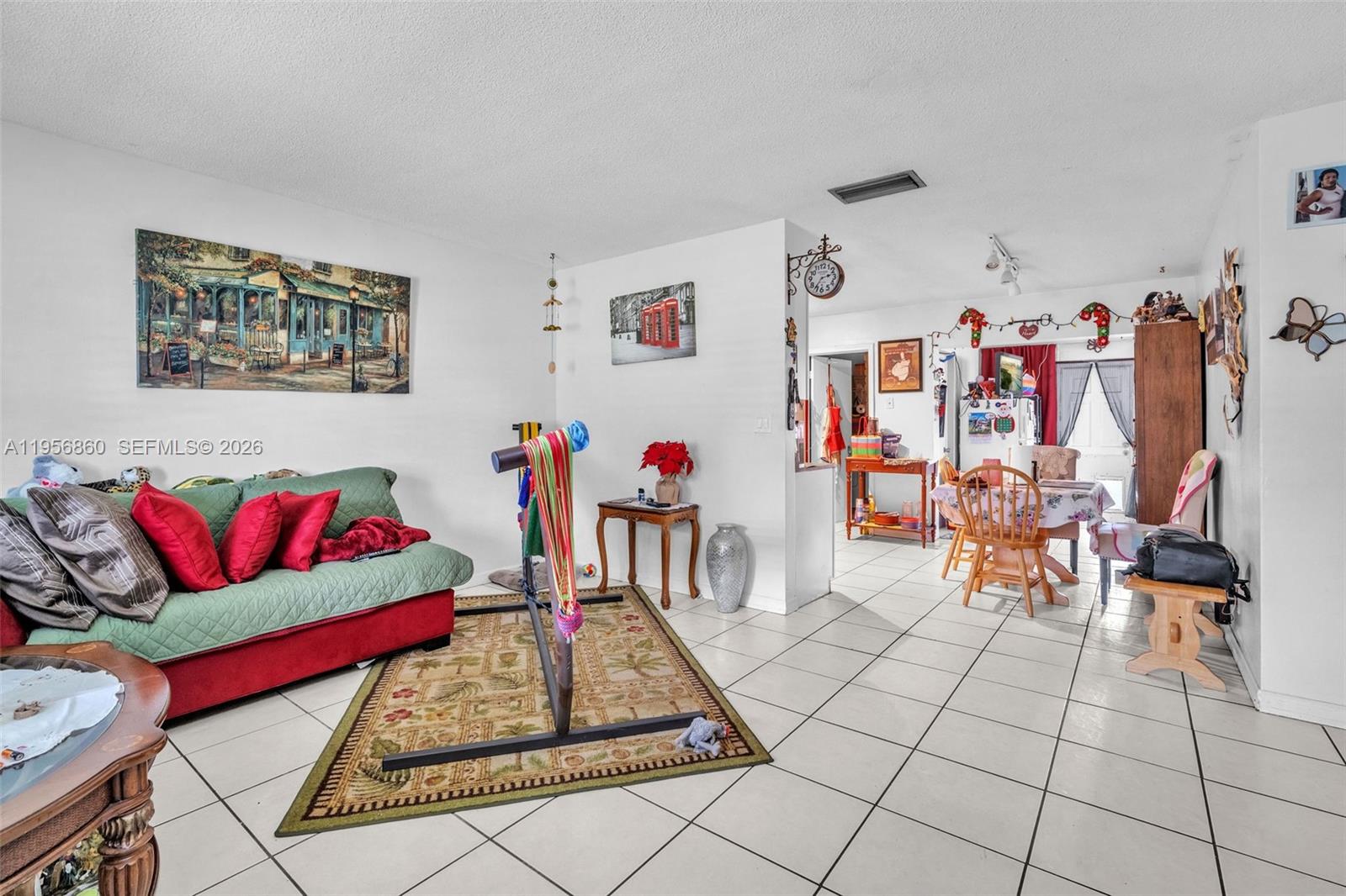 SPRINGBANK PARK - Residential