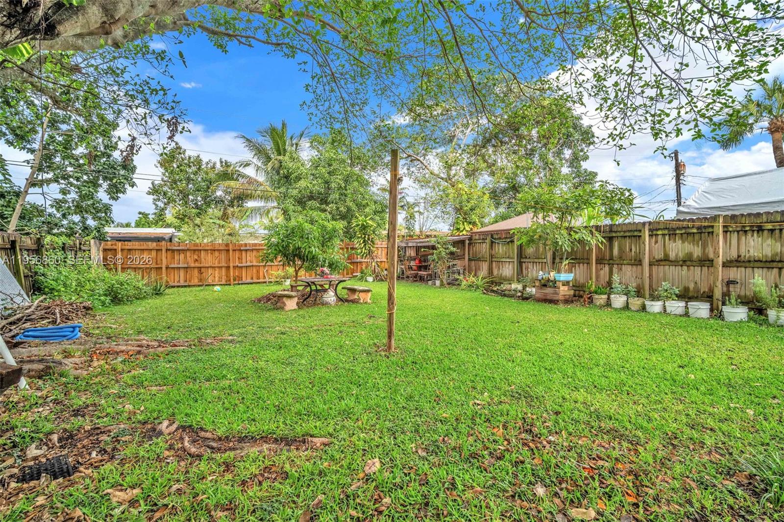 SPRINGBANK PARK - Residential