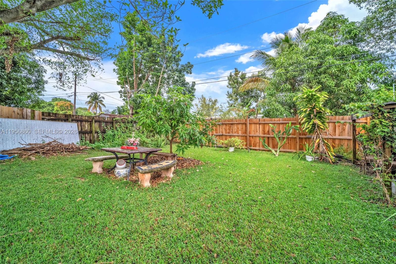 SPRINGBANK PARK - Residential