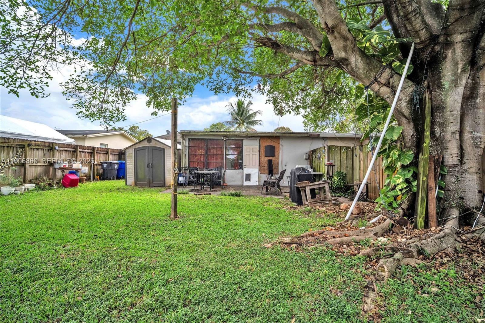 SPRINGBANK PARK - Residential