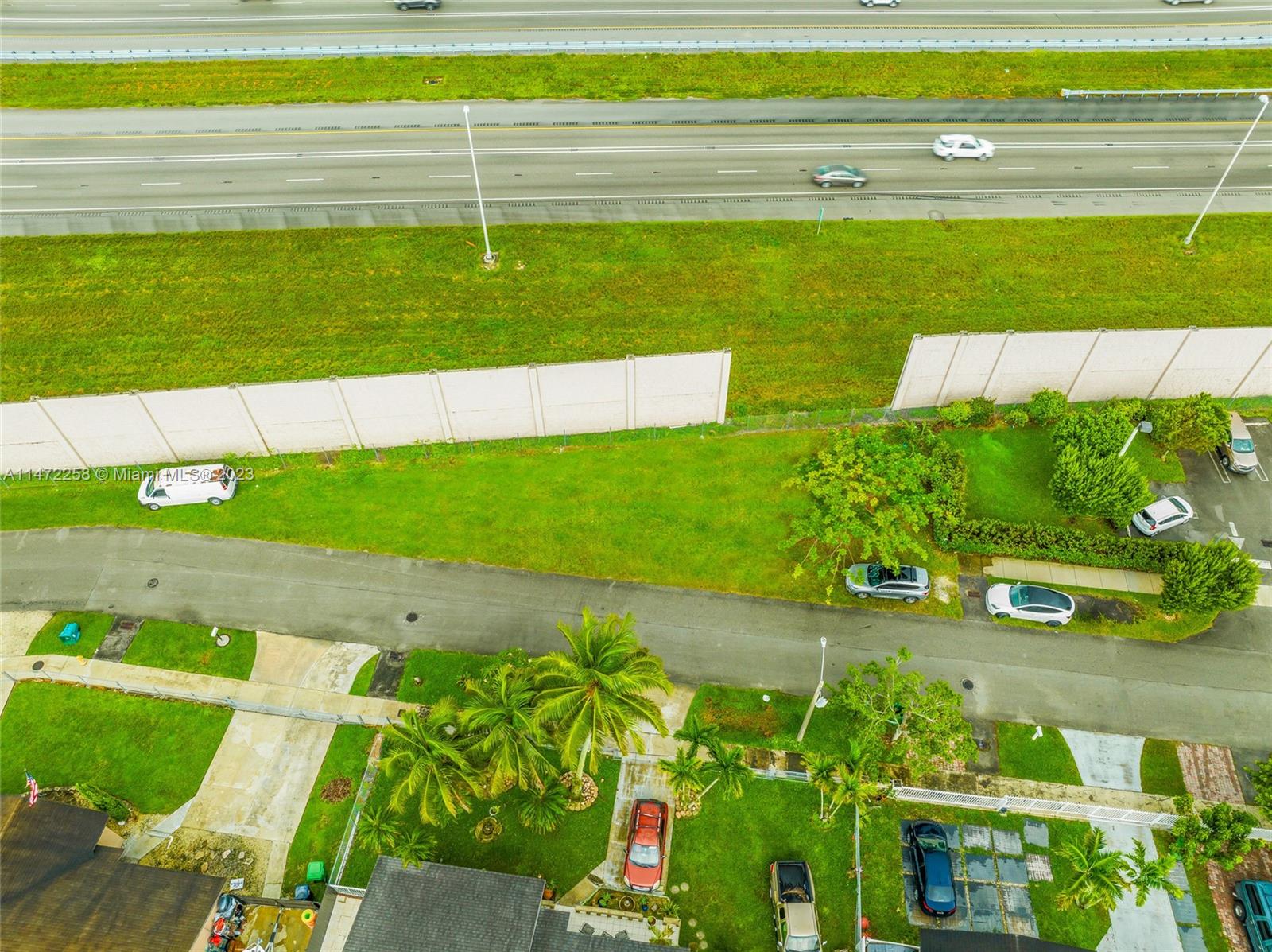 PRINCETONIAN SUB SEC 3 - Land