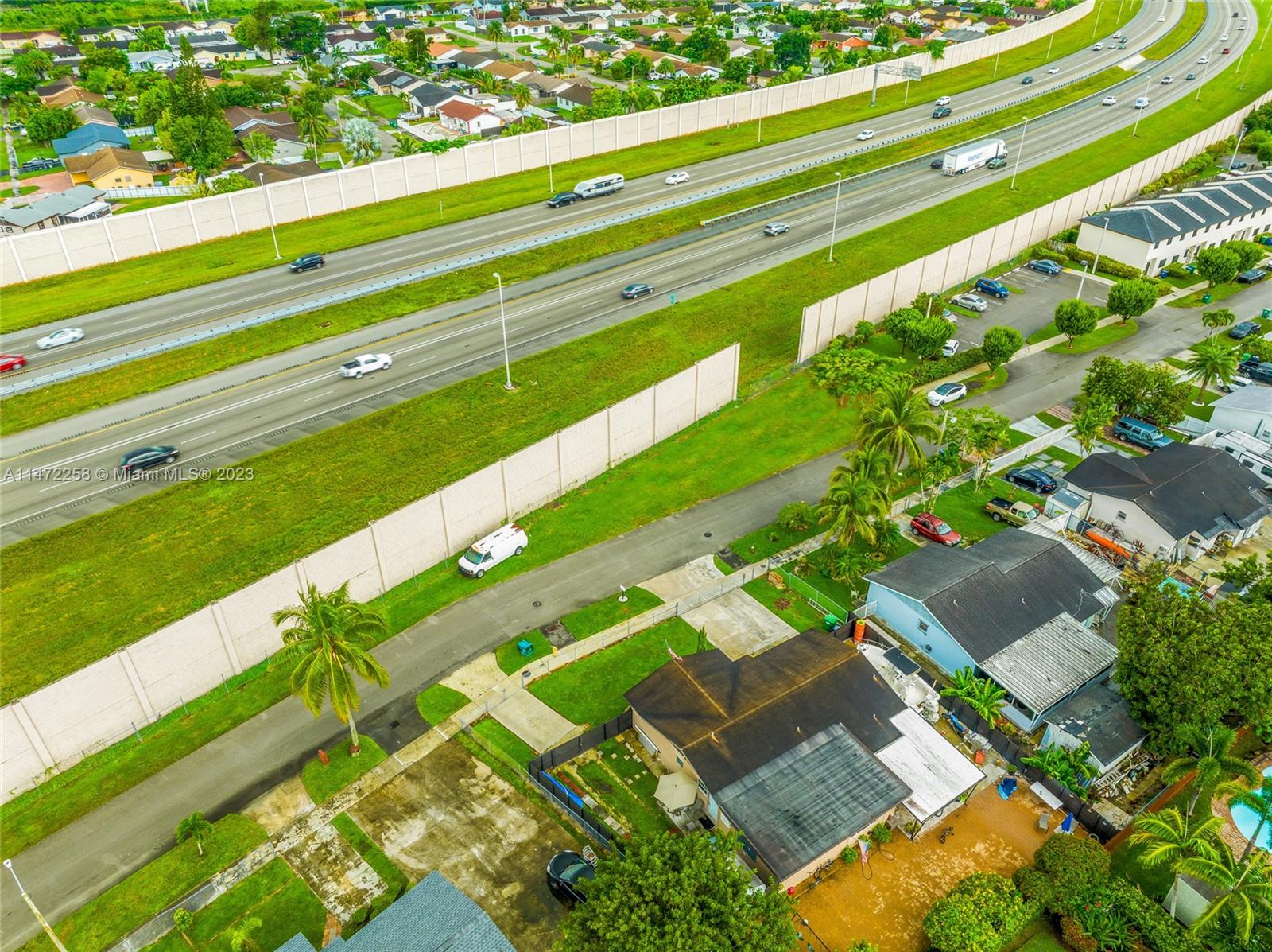 PRINCETONIAN SUB SEC 3 - Land