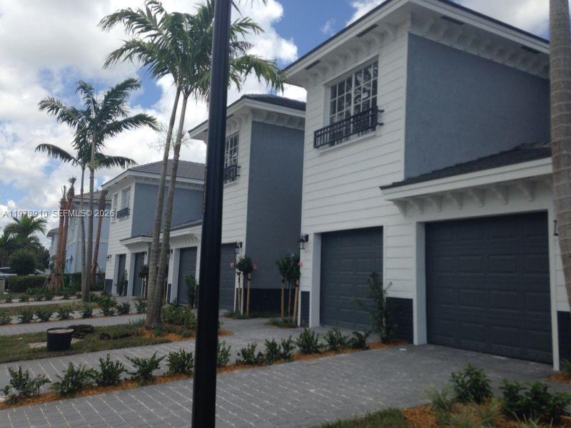 GEORGETOWN - Residential
