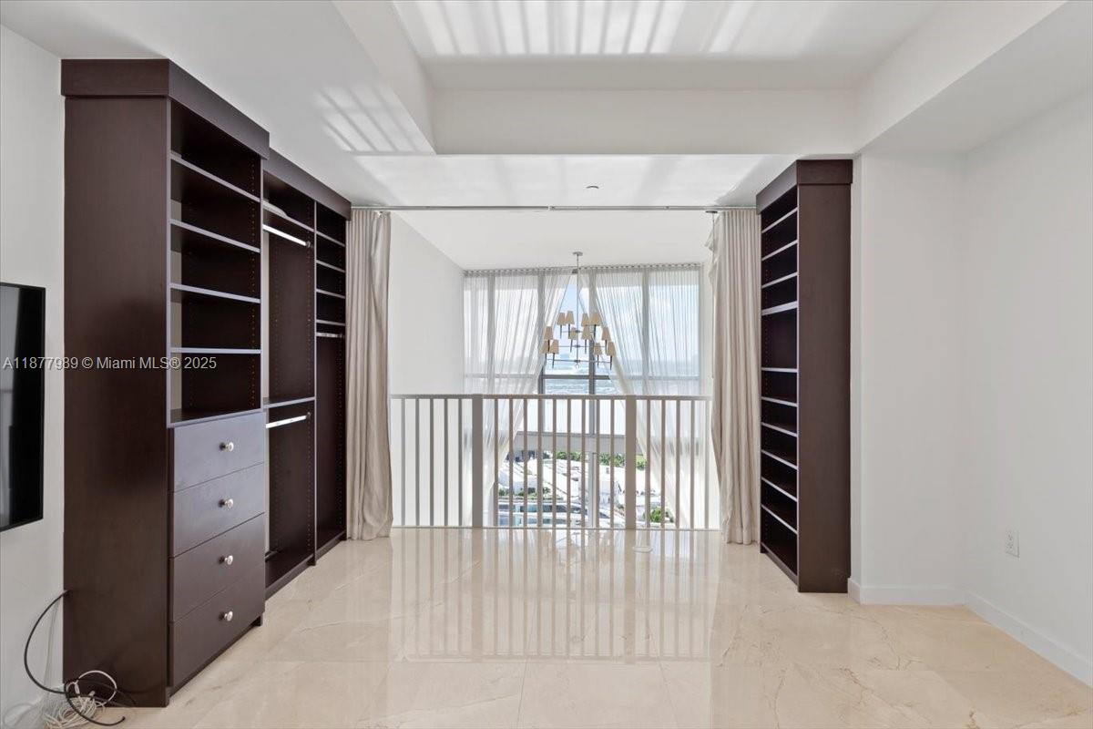 MARQUIS CONDO - Residential Lease