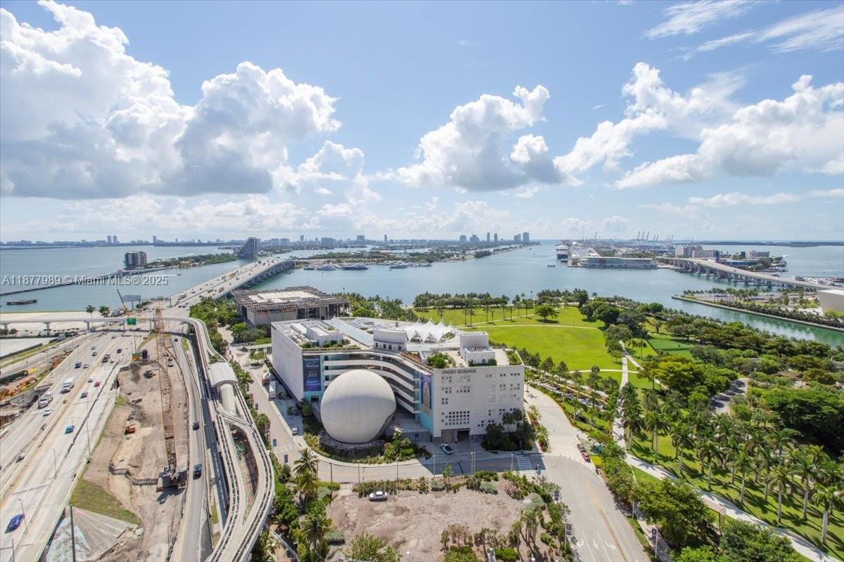 MARQUIS CONDO - Residential Lease