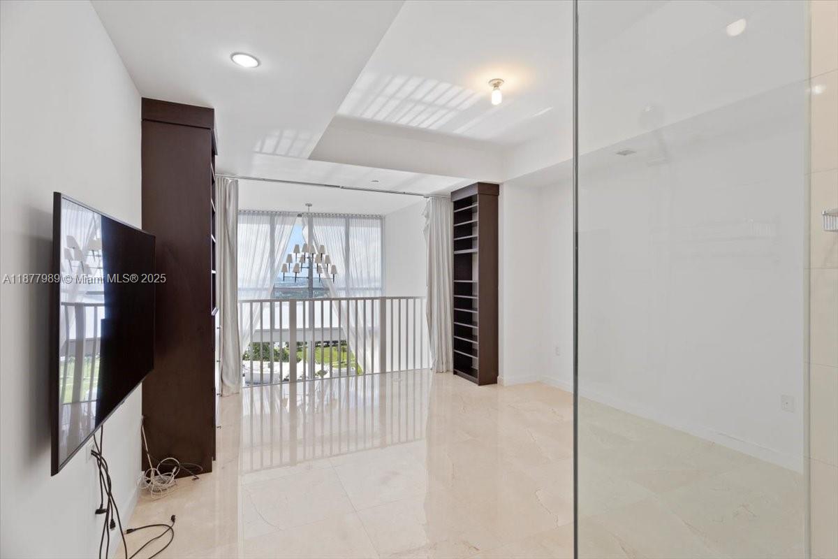 MARQUIS CONDO - Residential Lease