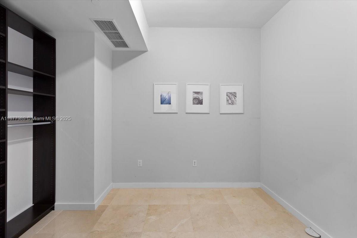 MARQUIS CONDO - Residential Lease