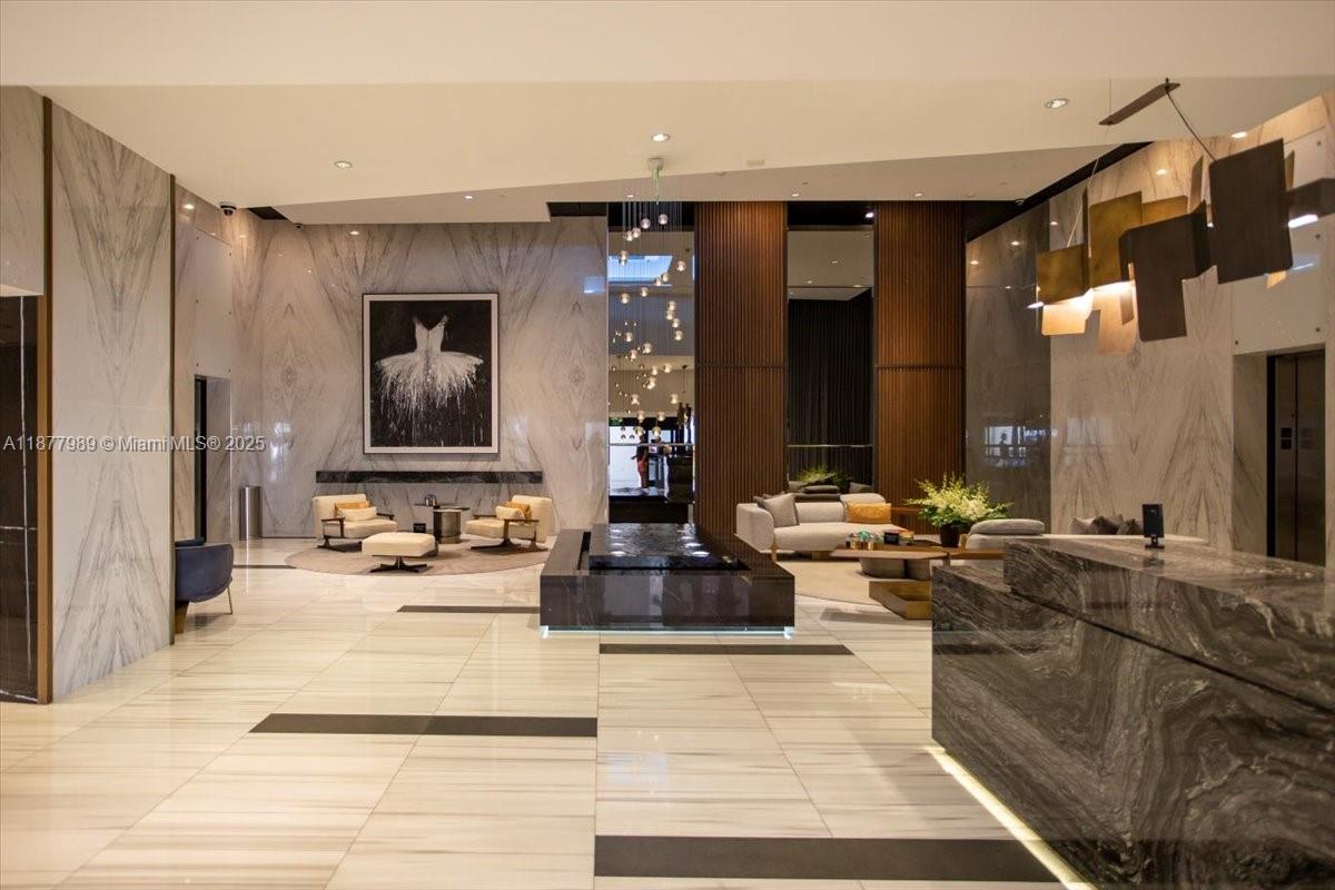 MARQUIS CONDO - Residential Lease