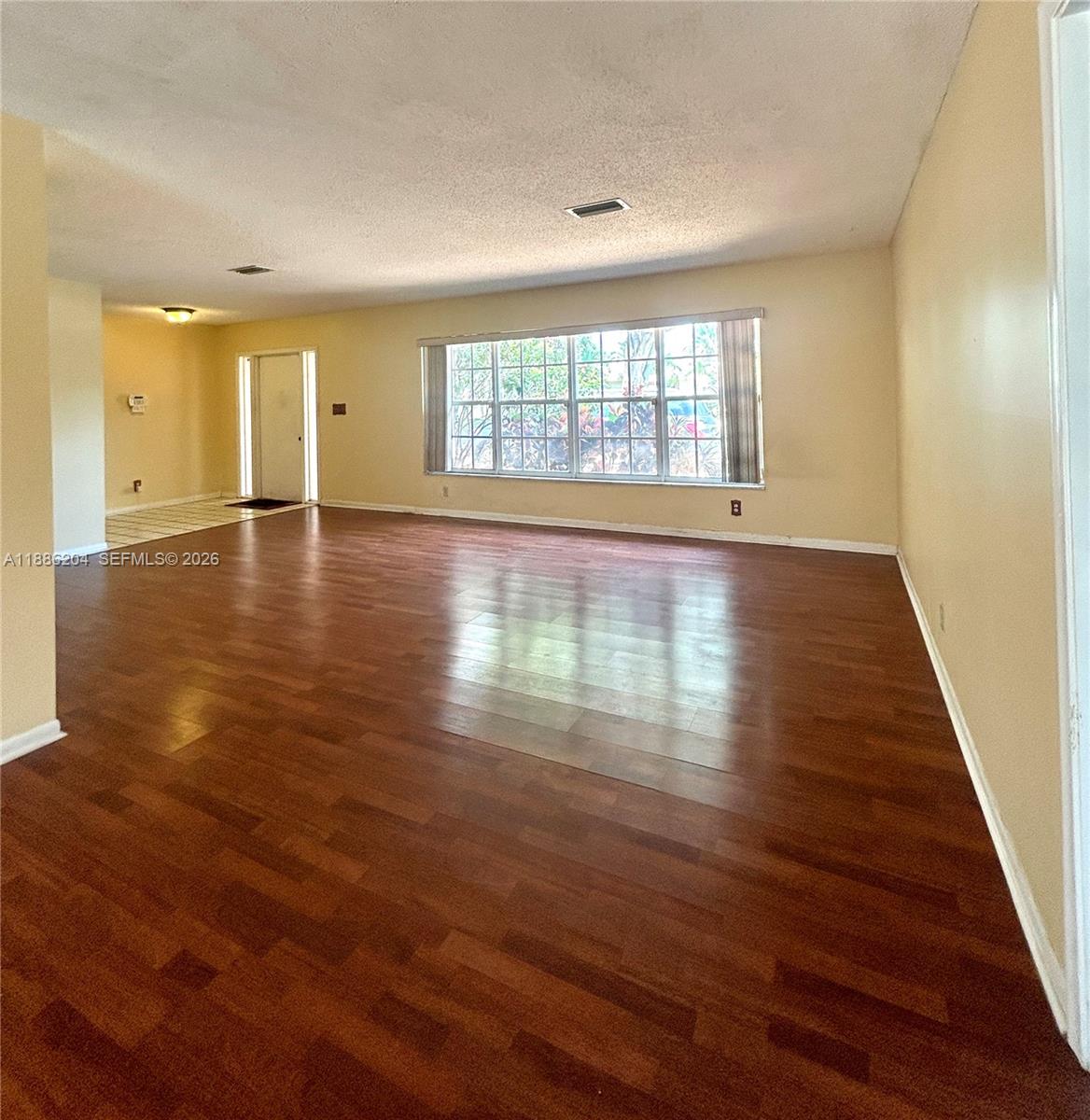 LAKEVIEW ESTATES SEC 2 - Residential