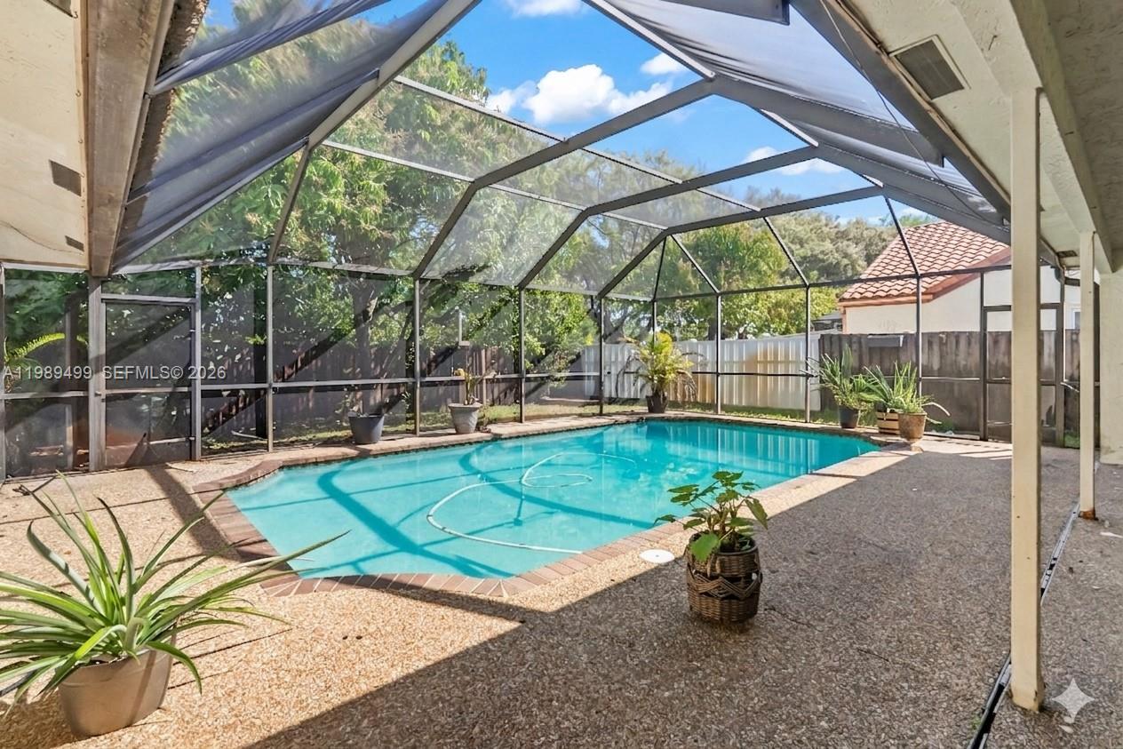 CYPRESS GLEN - Residential