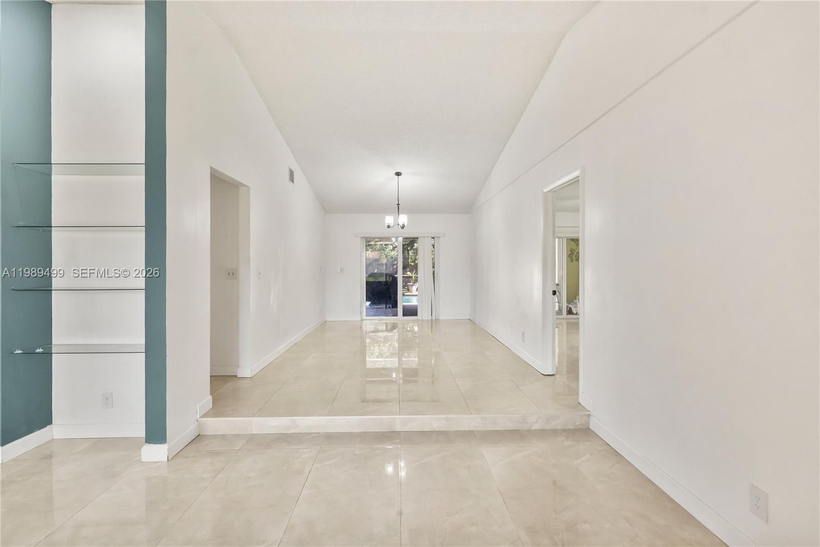 CYPRESS GLEN - Residential