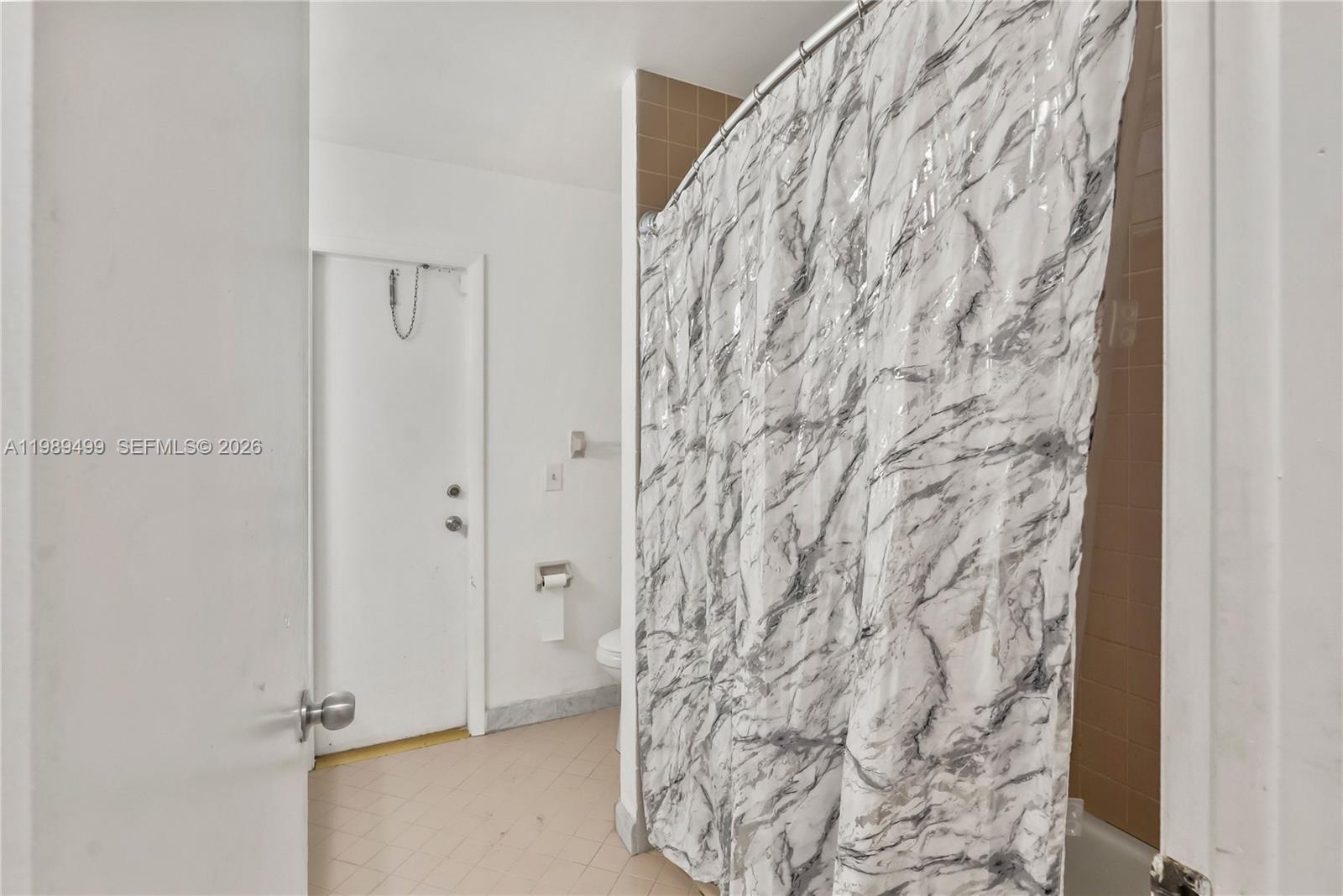 CYPRESS GLEN - Residential