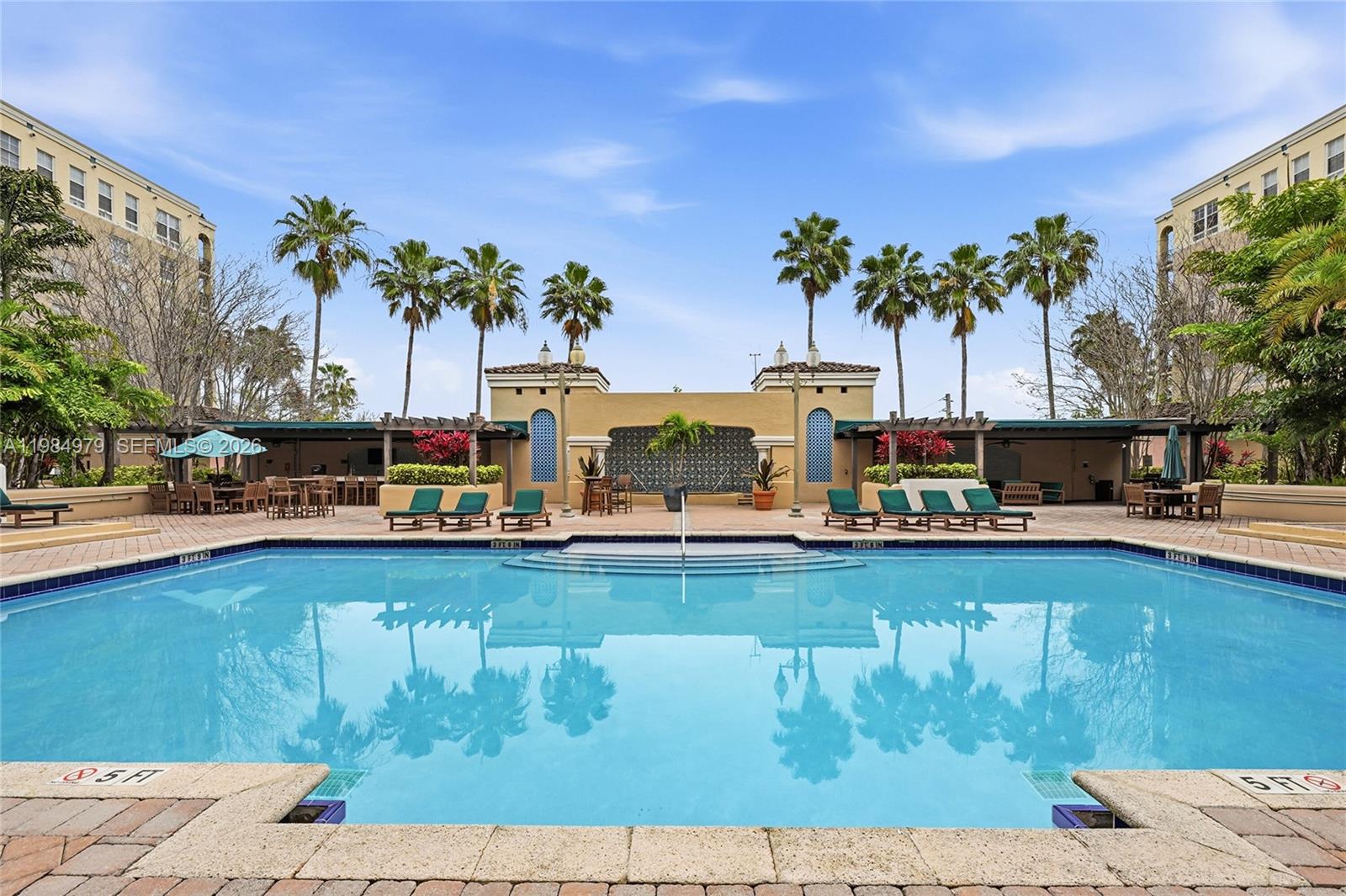 LAS OLAS BY THE RIVER CON - Residential