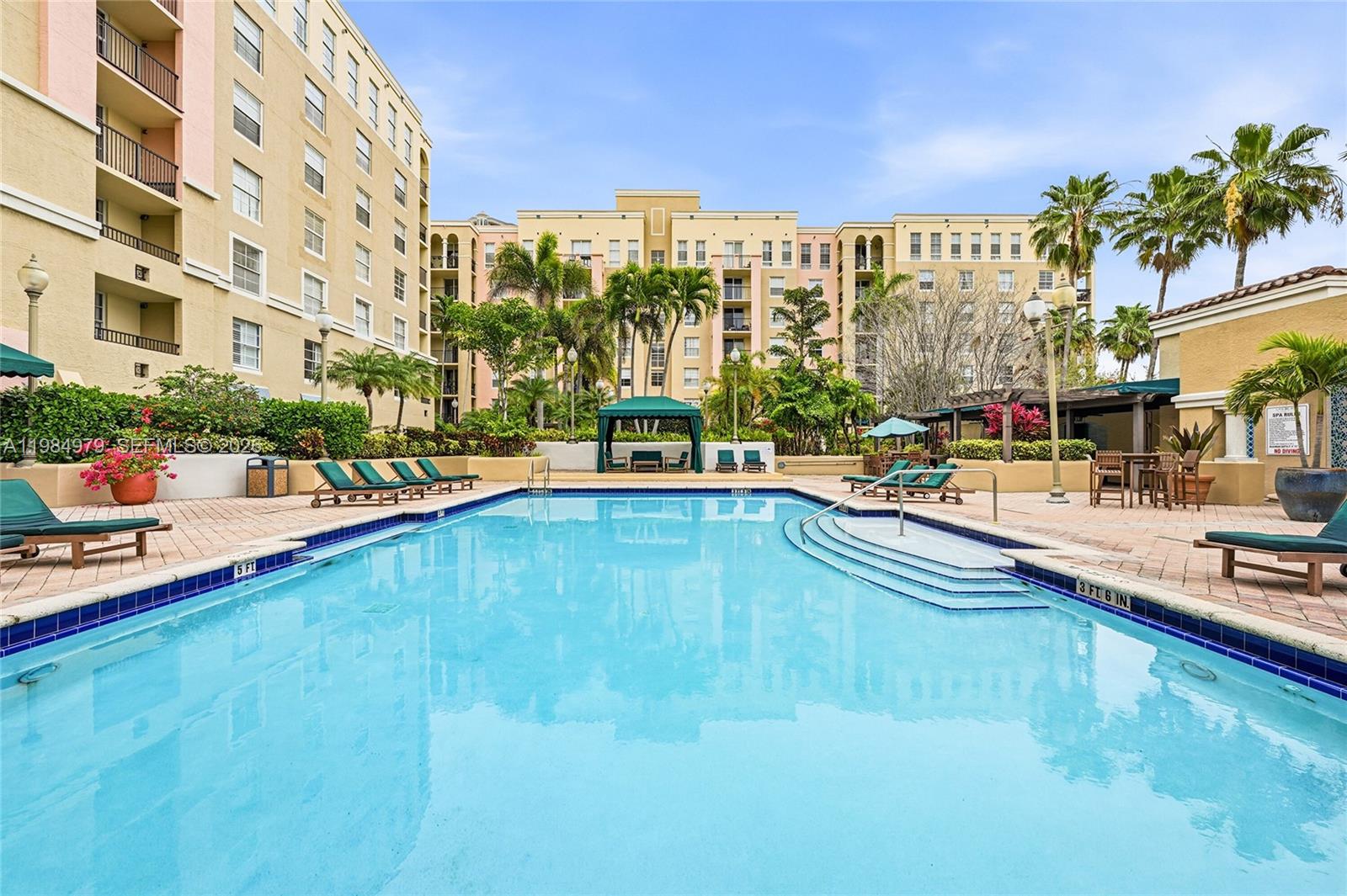 LAS OLAS BY THE RIVER CON - Residential