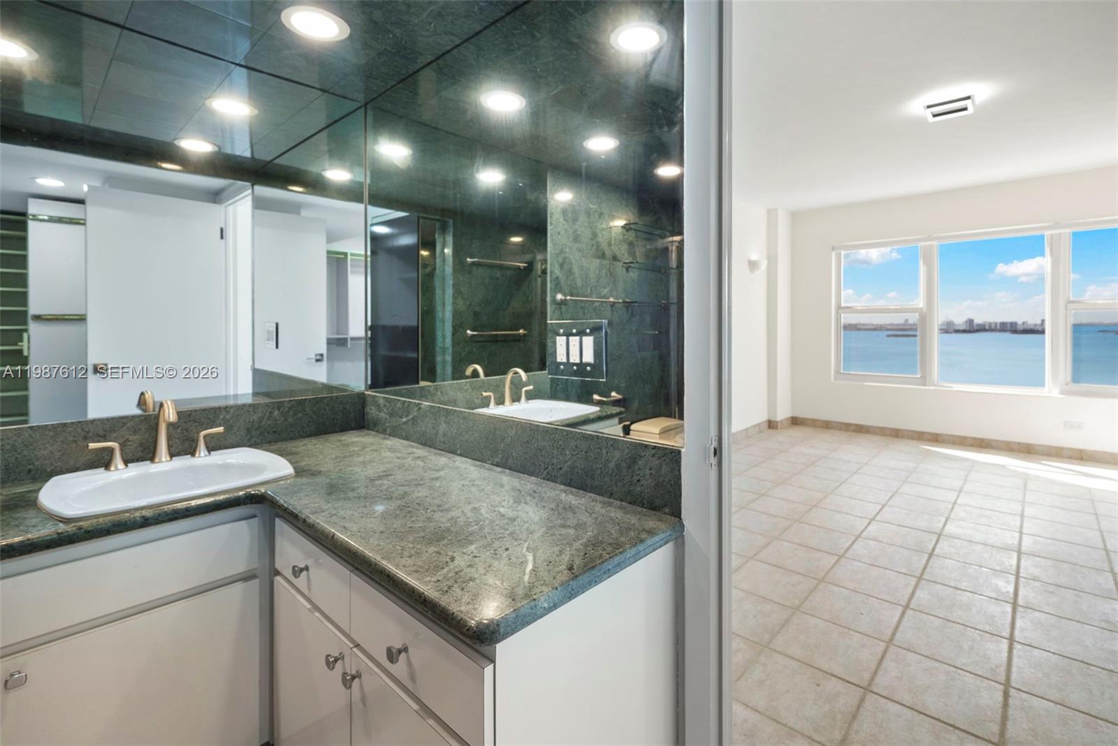 JOCKEY CLUB CONDO - Residential