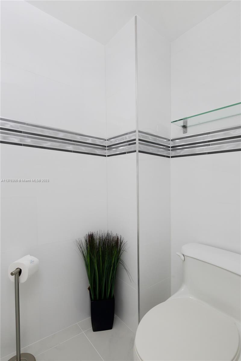 The Collins Condo - Residential Lease