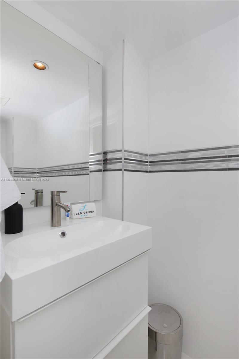 The Collins Condo - Residential Lease