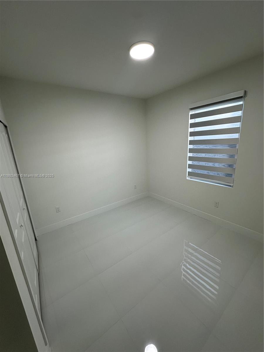 J G HEADS FARMS SUB - Residential Lease