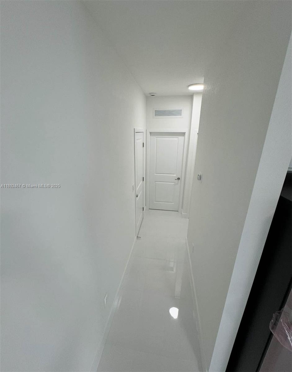 J G HEADS FARMS SUB - Residential Lease