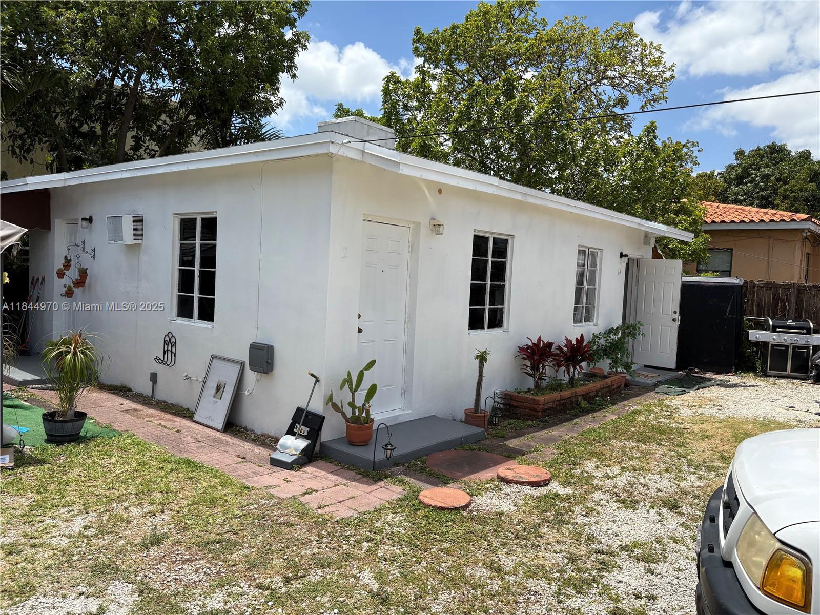 LYNDALE ADDN - Residential Income