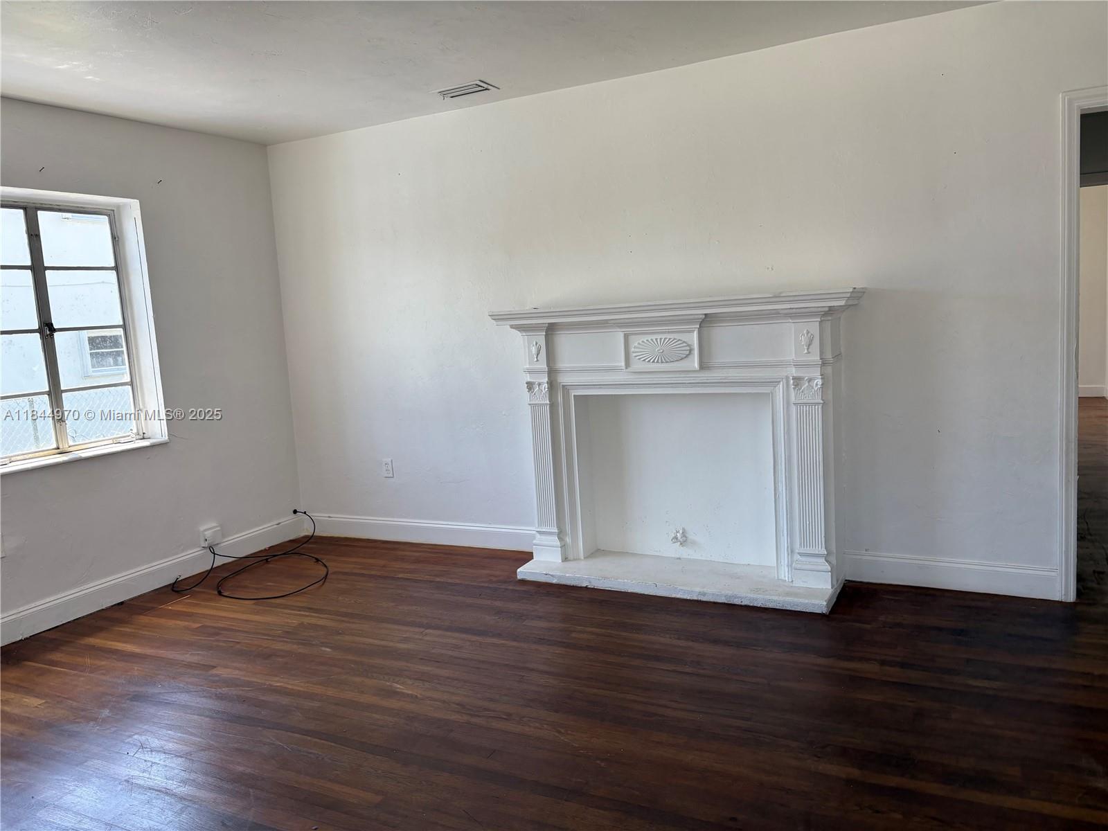 LYNDALE ADDN - Residential Income